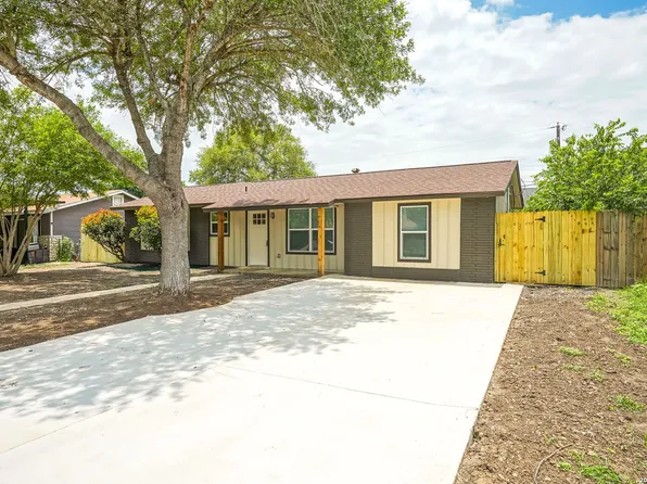 8022 HOBBLE ST, San Antonio, TX 78227