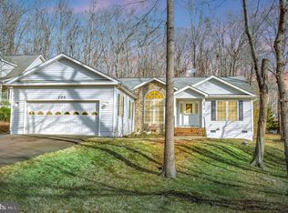 102 Constitution Blvd, Locust Grove, VA 22508