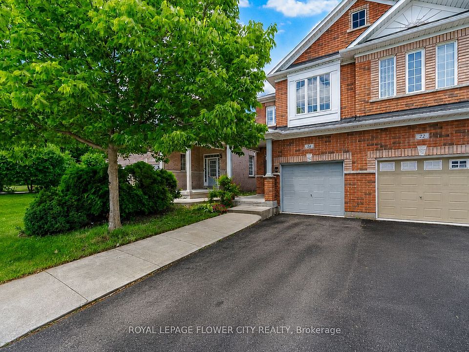1st image of 24 Martree Cres