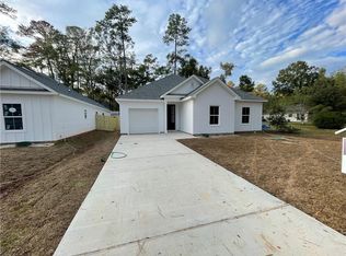 2121 Ozone St, Mandeville, LA 70448