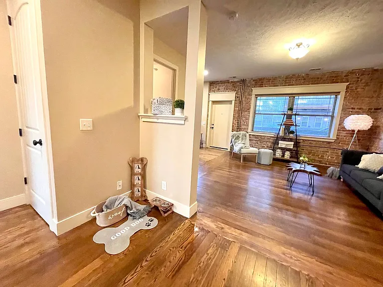 2934 Leavenworth St — Photo 22