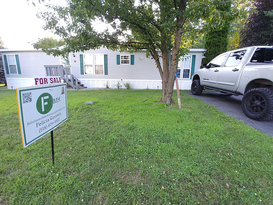 1st image of 9 Longmeadow Dr