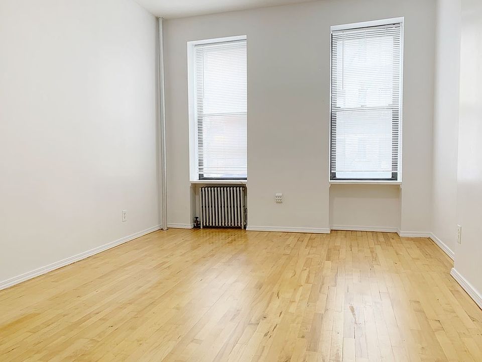 1st image of 75 Madison St #3