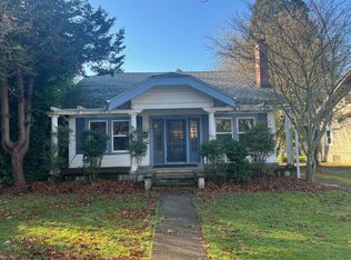 1864 Moss St, Eugene, OR 97403