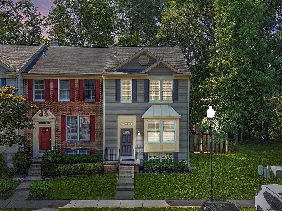 1st image of 885 Chestnut View Ct