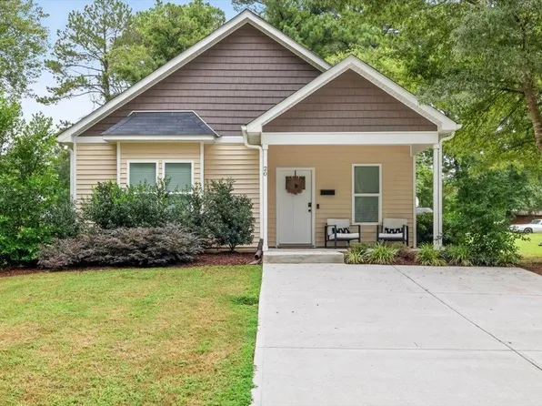 20 Dover St, Franklinton, NC 27525
