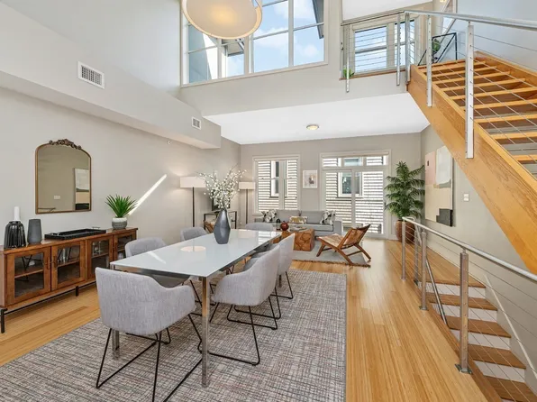 6 Beacon St #2, Somerville, MA 02143