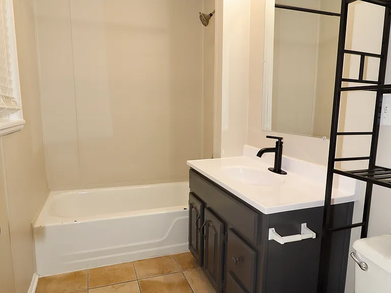 7 Hickory Ln — Photo 9