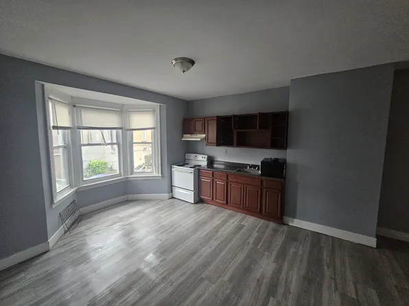 5210 Master St #3, Philadelphia, PA 19131