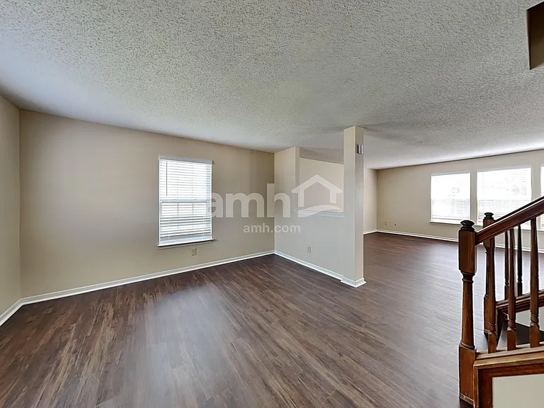 10325 Carrington Way — Photo 7