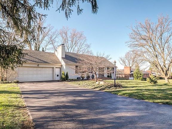 2nd image of 232 Napoleon Dr
