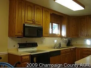2007 Broadmoor Dr photo 1