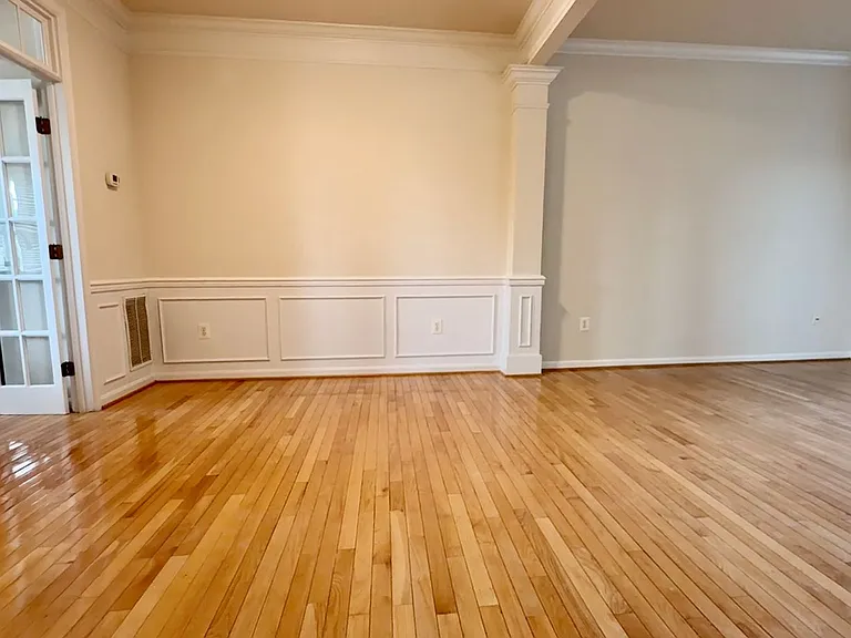 6130 Stonehenge Pl — Photo 8
