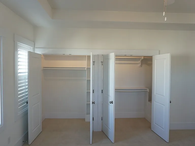 4032 Tamarisk Ln — Photo 35