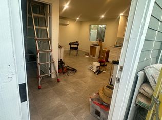 (Undisclosed Address), Azusa, CA 91702