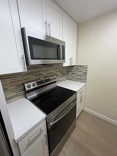1656 Newhall St #2 Photo 1