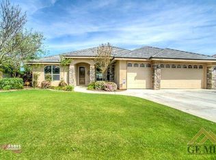 12810 Molokai Dr, Bakersfield, CA 93312