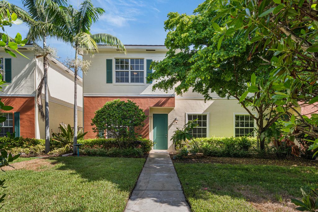 144 SW 7th Court, photo 2