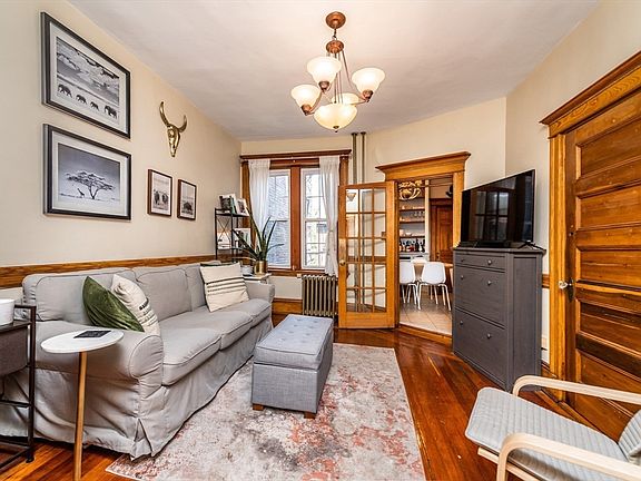 3rd image of 49 Revere St APT 4