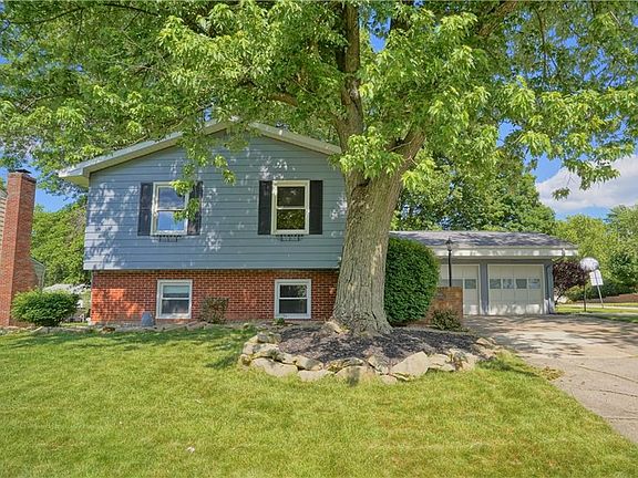 2nd image of 3823 Silverwood Dr