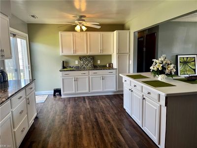 247 E McGinnis Cir, Norfolk, VA, 23502
