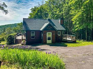 506 River Rd, Lake Placid, NY 12946