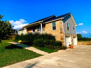 128 Melissa Ln, Dandridge, TN 37725
