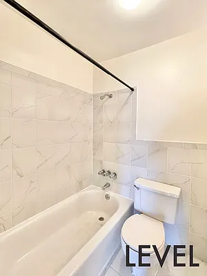 Rented by Level Group | media 23