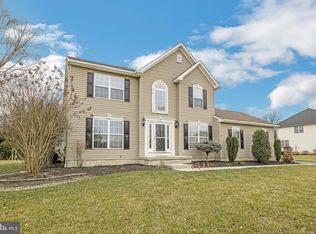 59 Skyline Cir, Sewell, NJ 08080