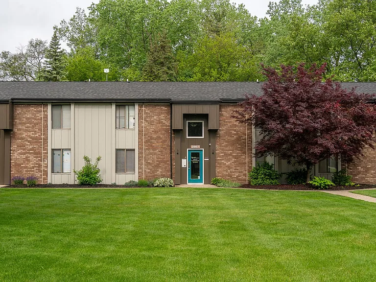 Oak Valley Apartments — Photo 5