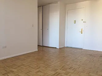 Rented by Manhattan Skyline