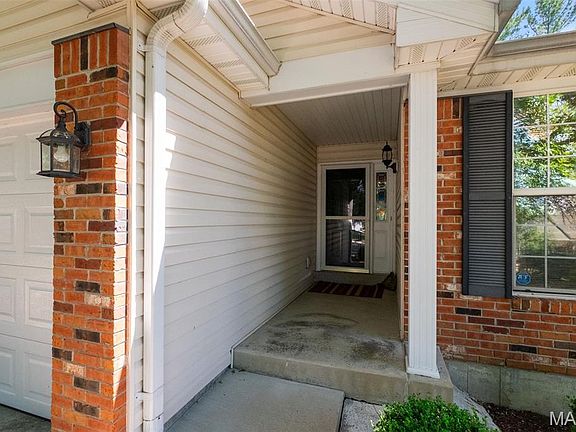 4th image of 10212 Highbury Ln