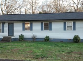 124 Bonnie Kate Ln, Friendsville, TN 37737