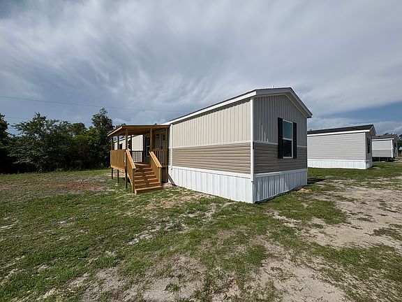 3rd image of 1128 S Gay Ave #86
