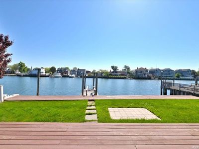 37 Prospect Street, Freeport, NY, 11520