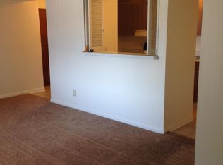 1601 Valley Rd APT B3, Champaign, IL 61820