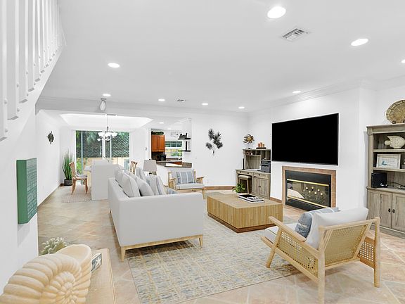 2nd image of 1717 S Ocean Boulevard #12