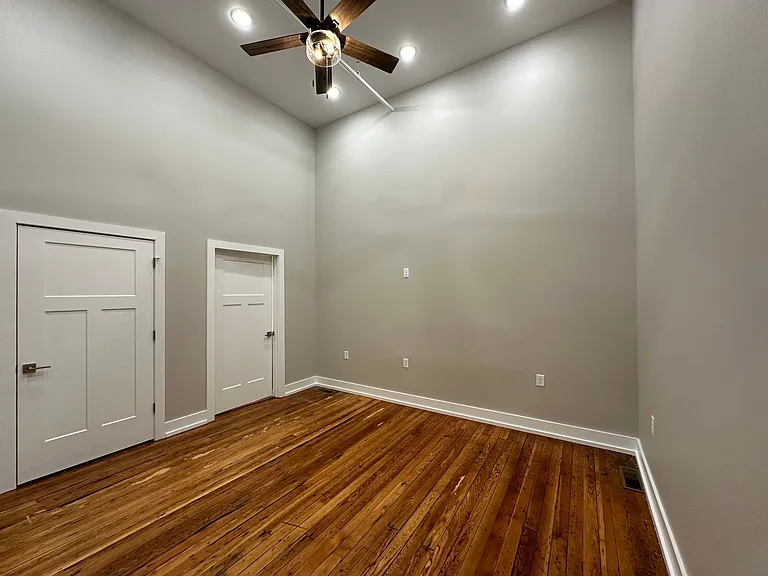 151 W Main St #2 — Photo 8
