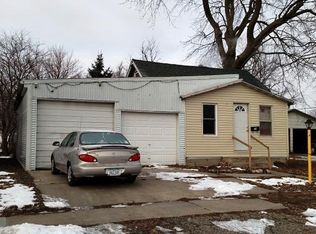 720 Russell St, Storm Lake, IA 50588