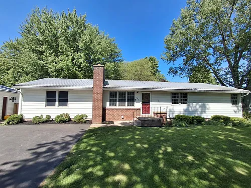 3900 Ransomville Rd Photo 1