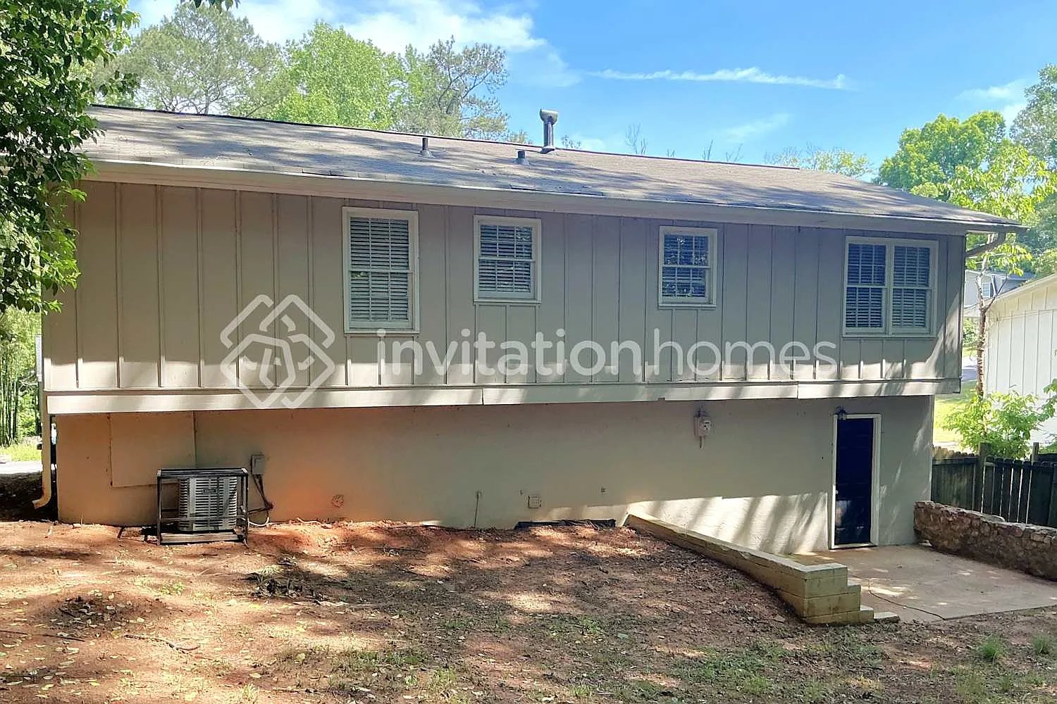 4424 Malibu Dr Decatur, GA 30035 — Photo 1