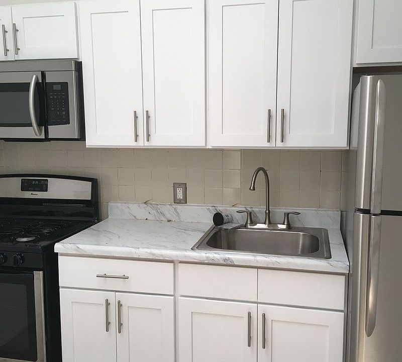 1st image of 669 Park Ave #2