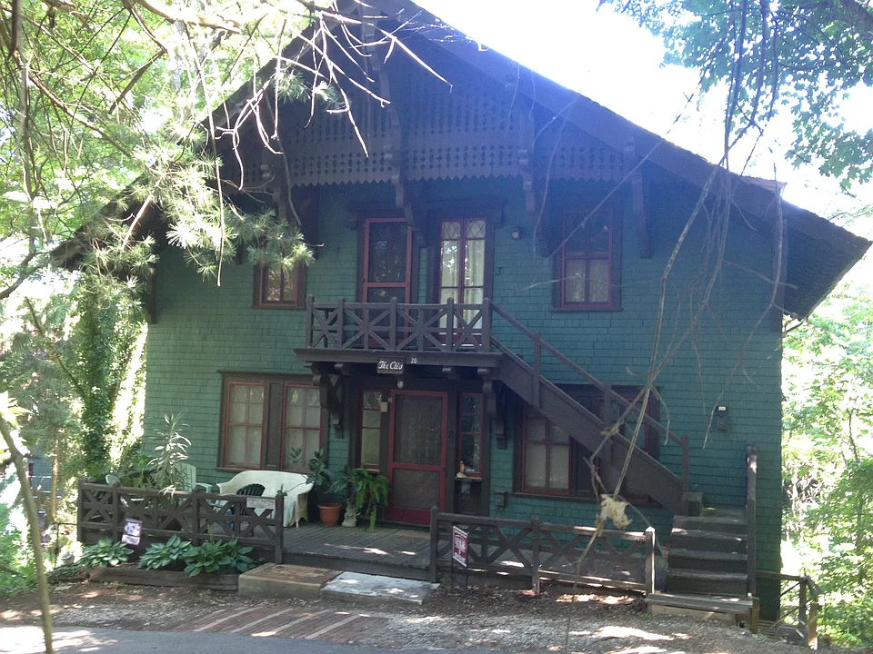 20 Terrace Rd #2