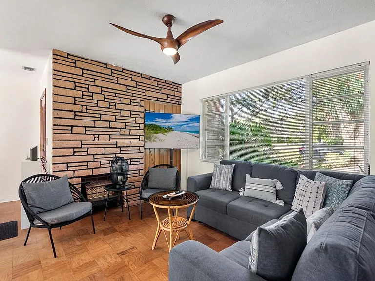530 Cypress Rd — Photo 10