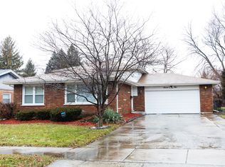 762 E 158th St, South Holland, IL 60473