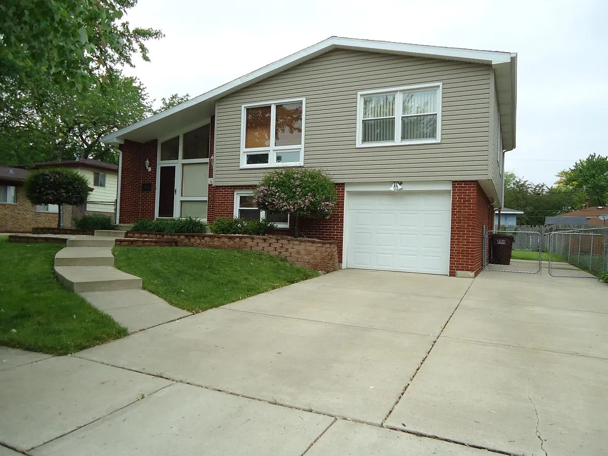 4316 Barry Ln photo 1