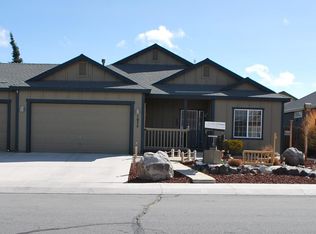 1075 Aster Ln, Fernley, NV