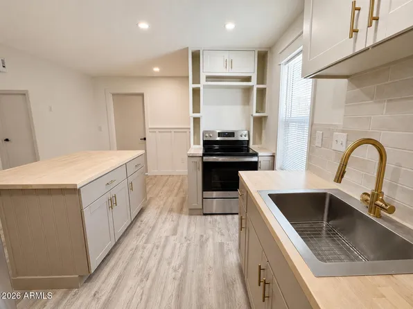 199 W SANTEE Street, Globe, AZ 85501