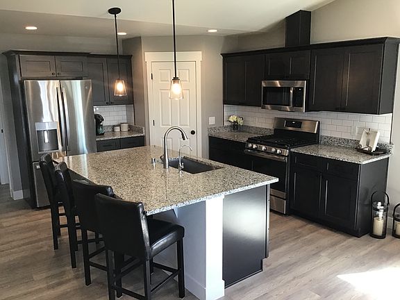 3rd image of 4642 Liahona Ln