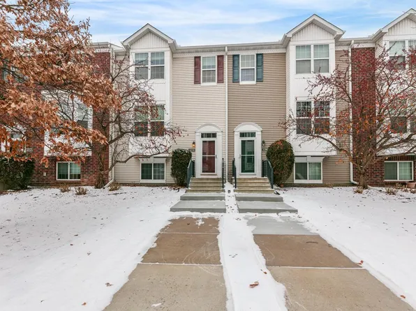 5210 Scott Trl, Robbinsdale, MN 55422